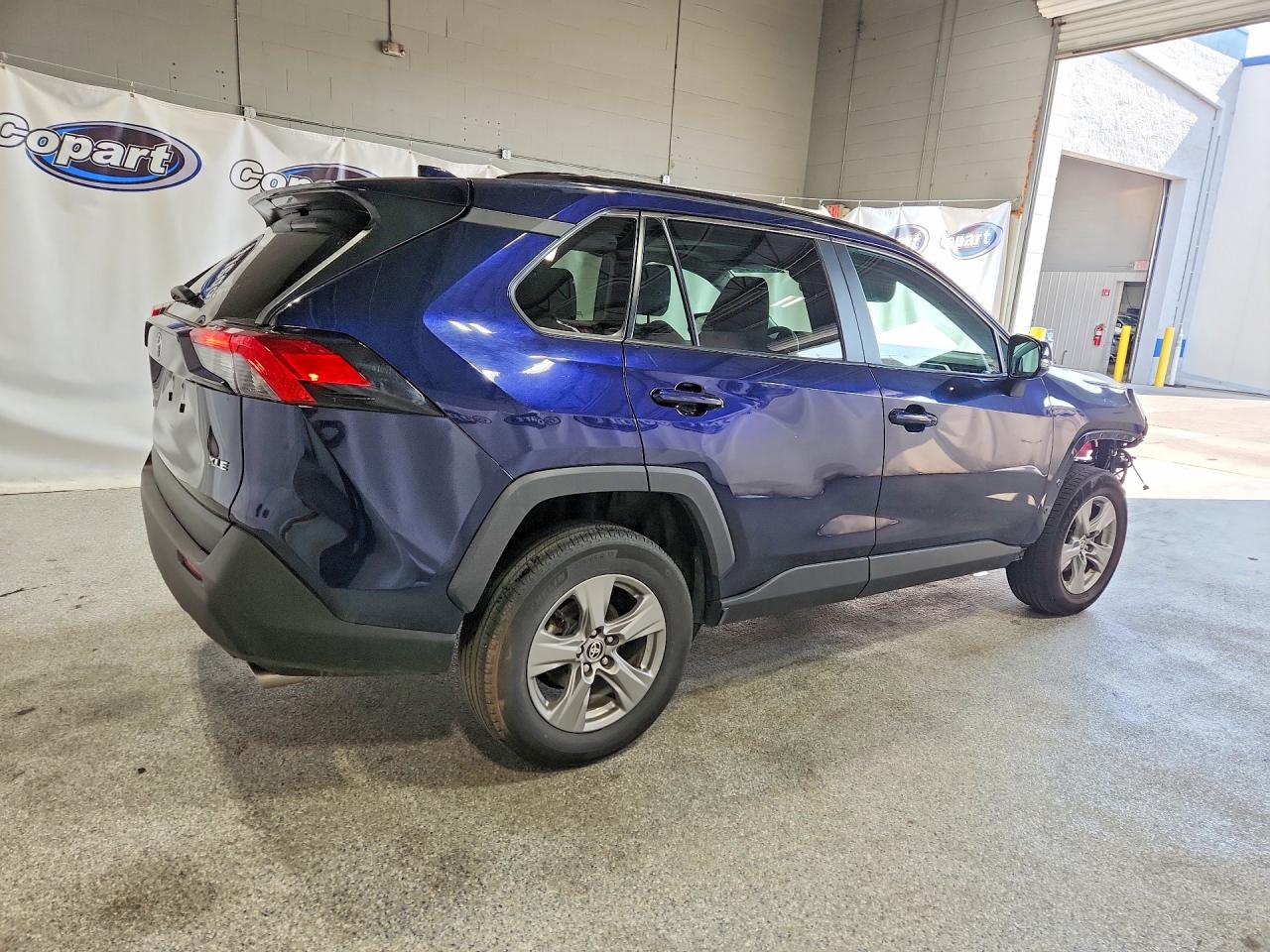 2024 TOYOTA RAV4 XLE — снимка 3