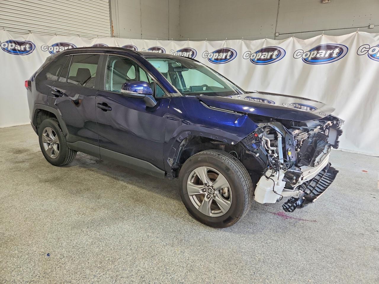 2024 TOYOTA RAV4 XLE — снимка 4