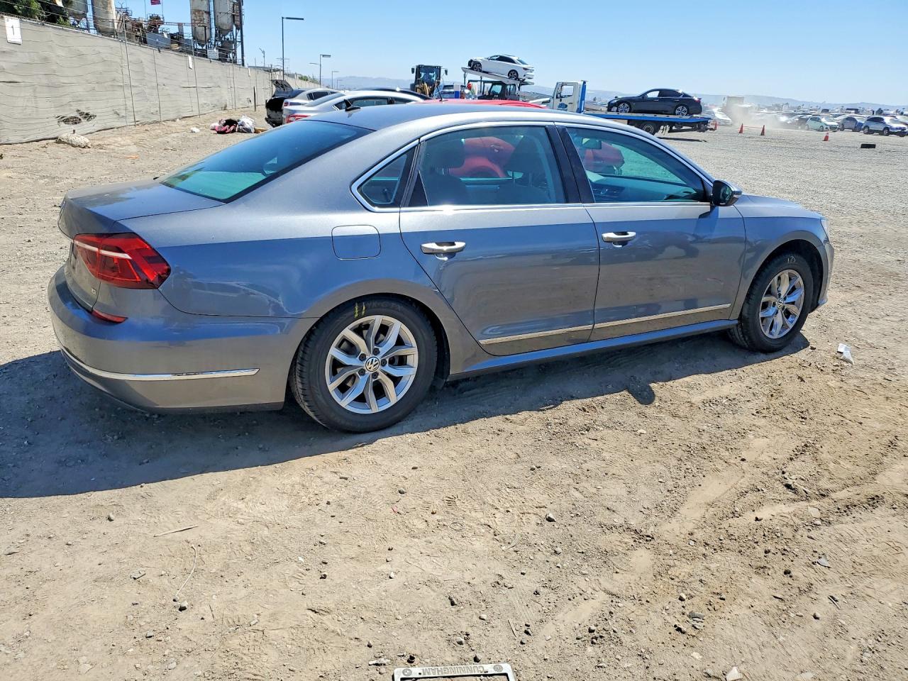 2017 VOLKSWAGEN PASSAT S — снимка 3