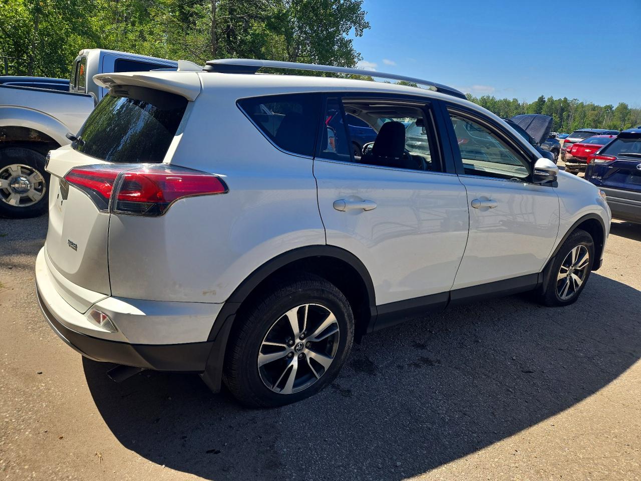 2018 TOYOTA RAV4 XLE — снимка 3