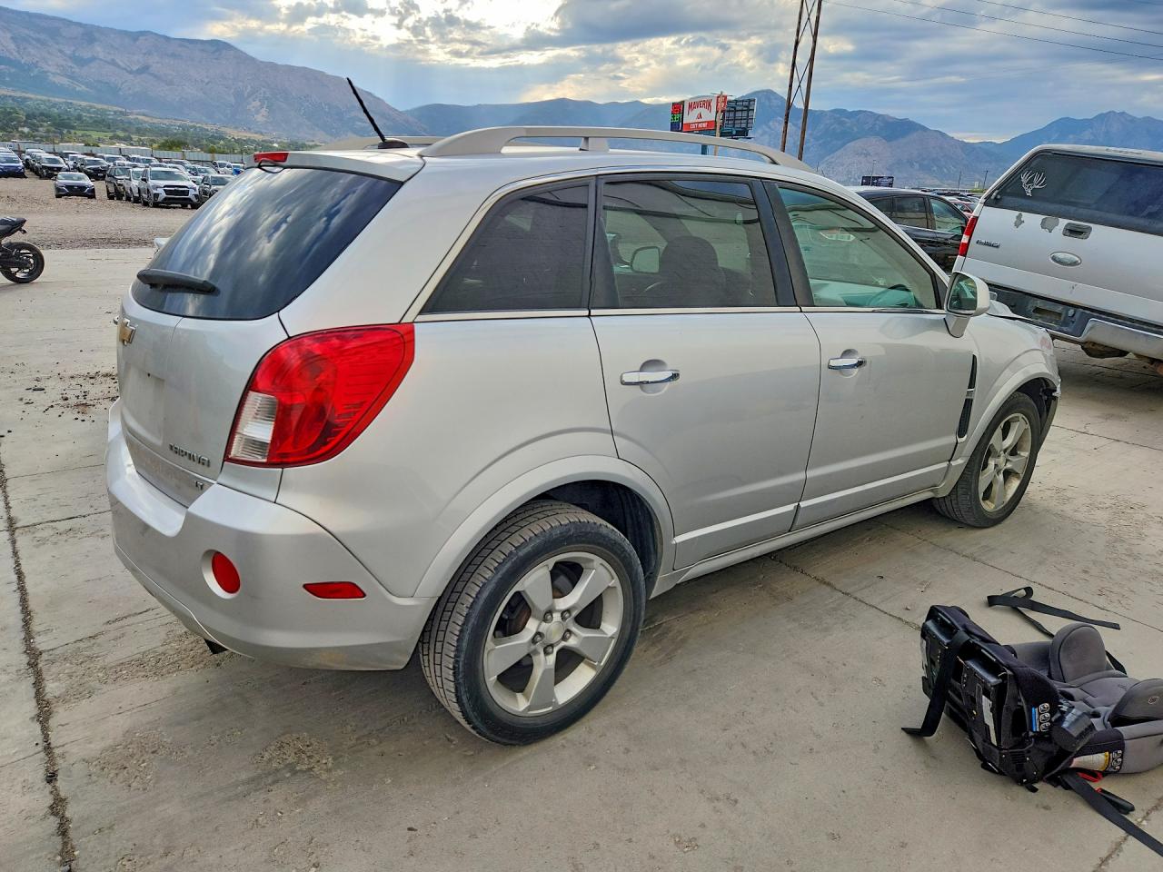 2015 CHEVROLET CAPTIVA LT — photo 3