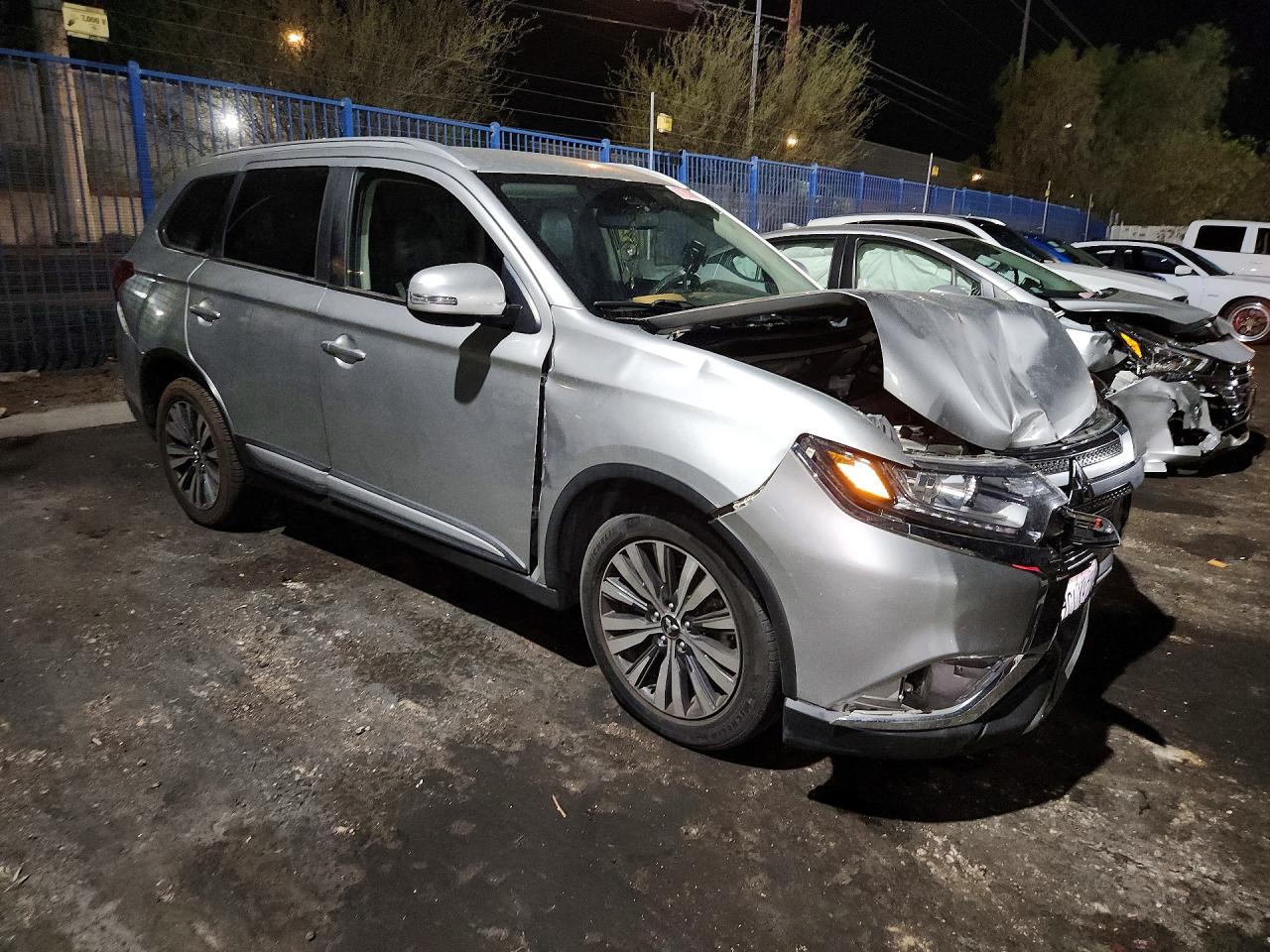 2020 MITSUBISHI OUTLANDER SE — снимка 4