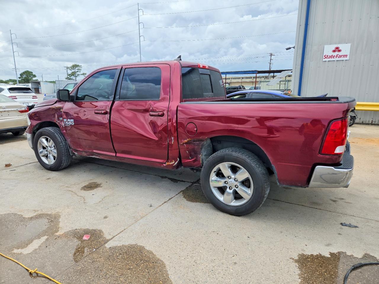 2019 RAM 1500 CLASSIC SLT — снимка 2