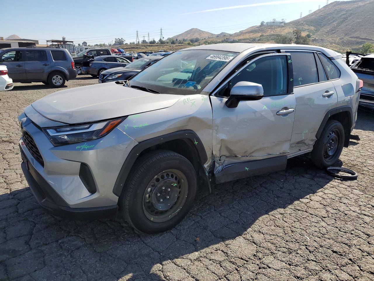 2025 TOYOTA RAV4 LE