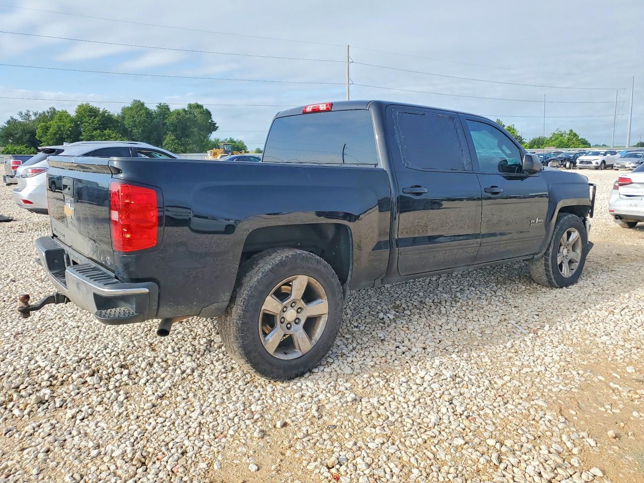 2017 CHEVROLET SILVERADO C1500 LT — снимка 3