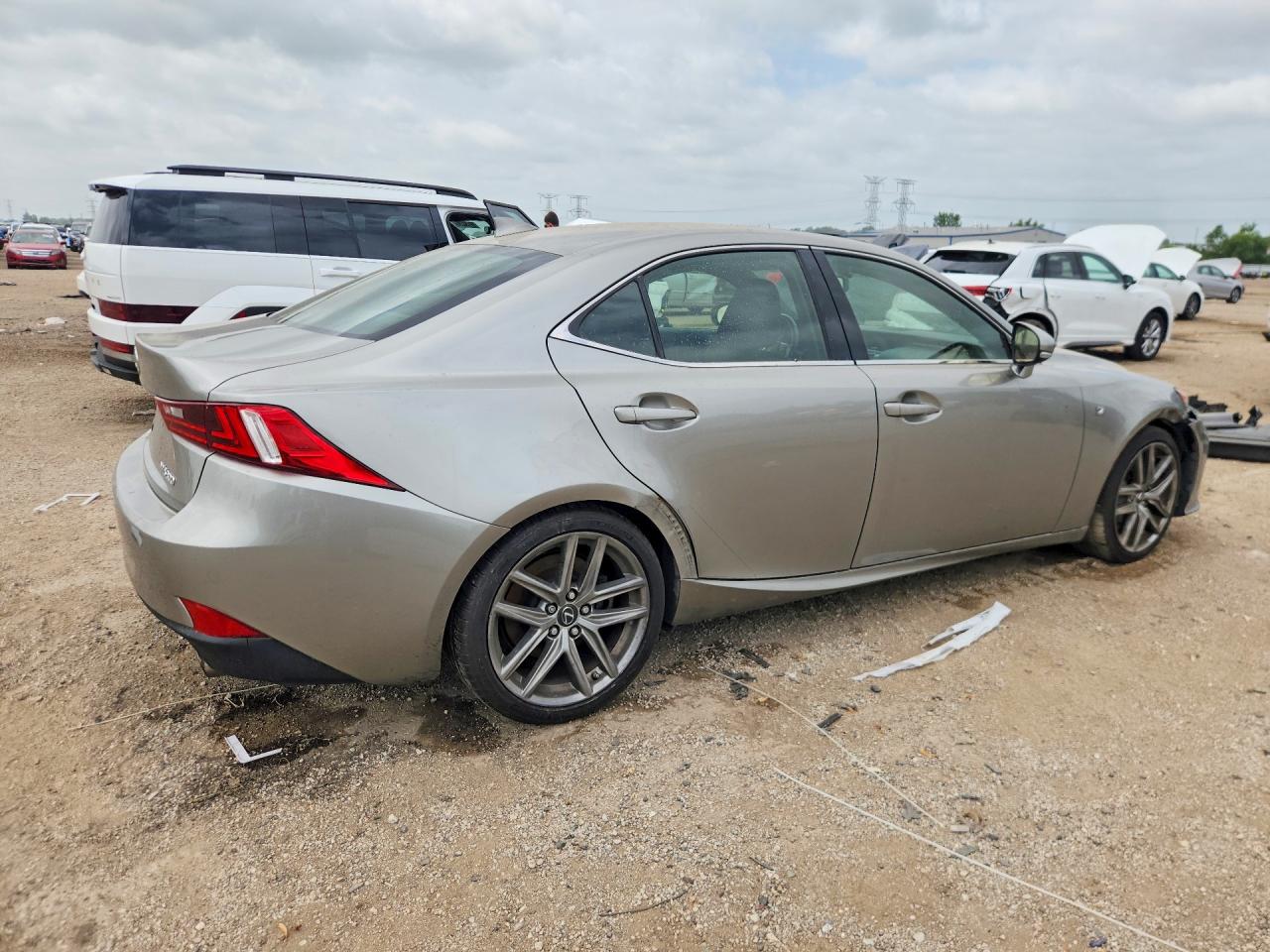 2016 LEXUS IS 300 — снимка 3