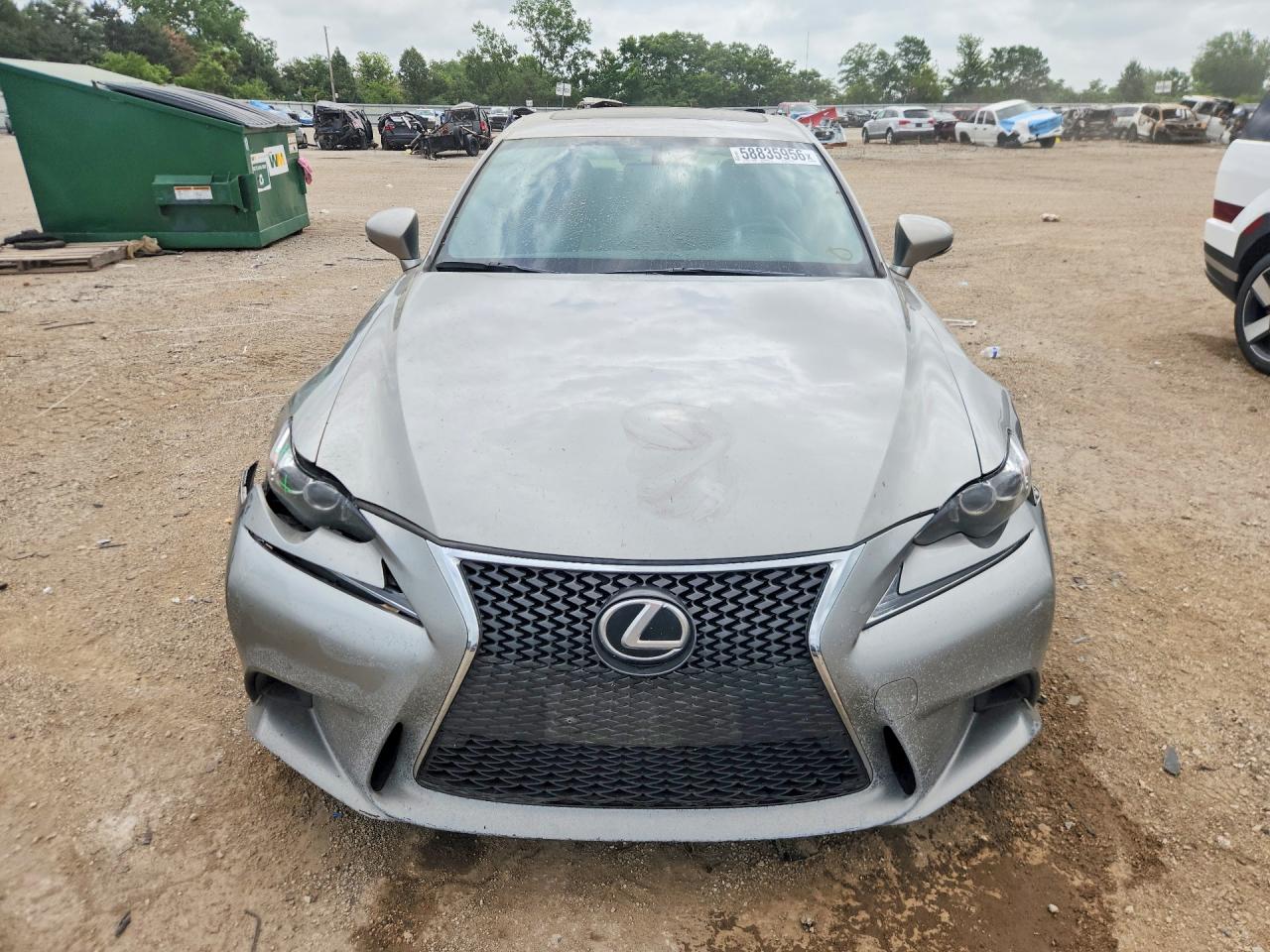 2016 LEXUS IS 300 — снимка 5
