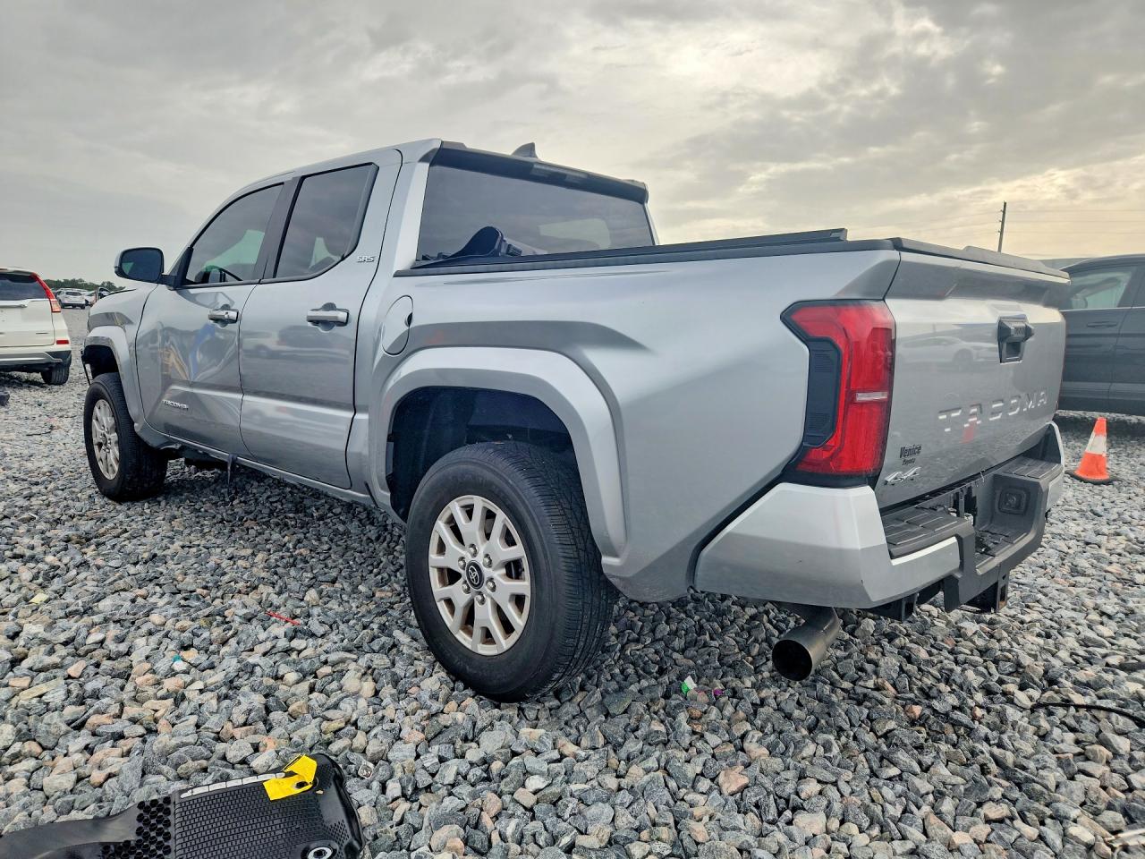 2024 TOYOTA TACOMA SR5 — снимка 2