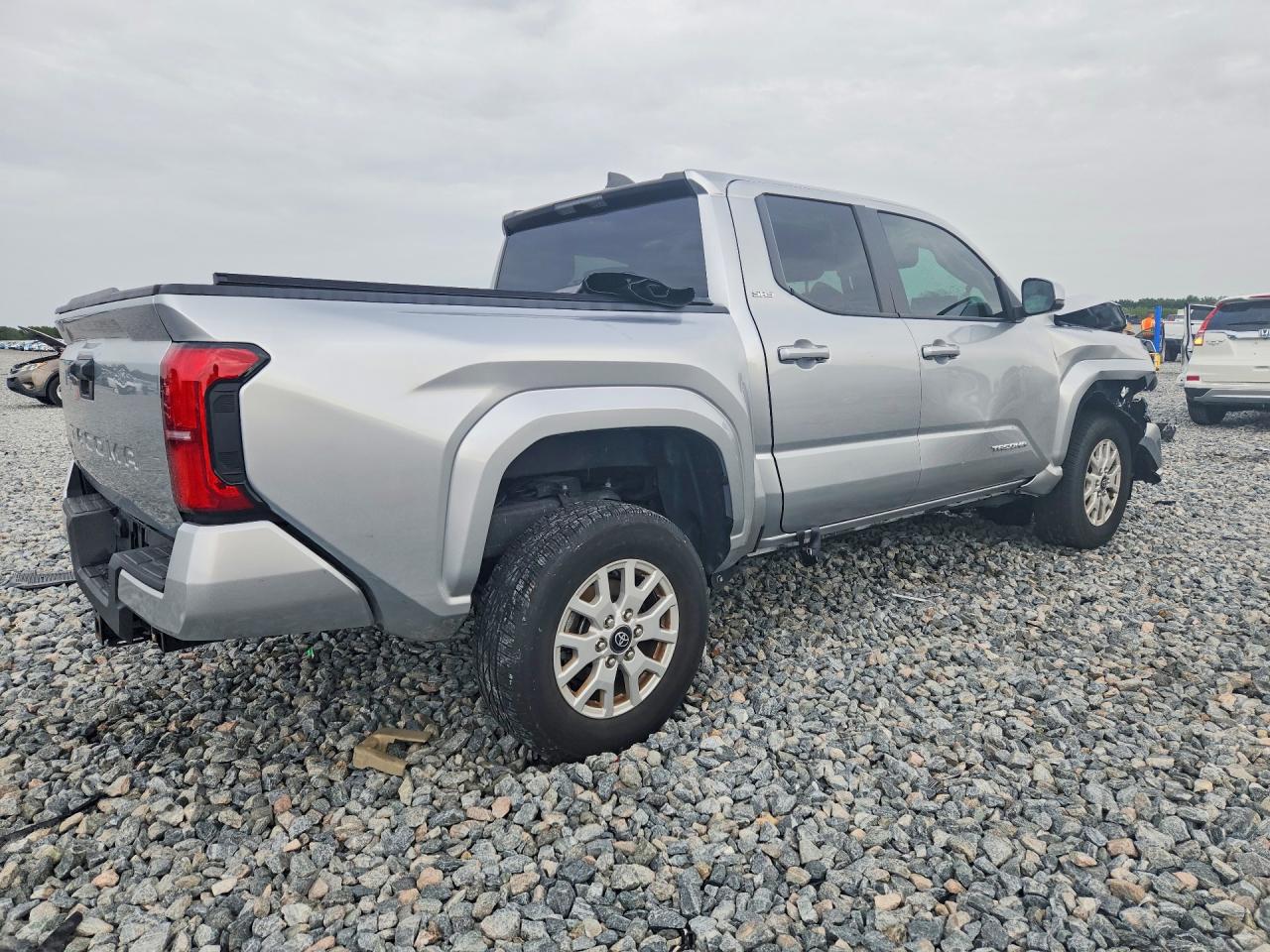 2024 TOYOTA TACOMA SR5 — снимка 3