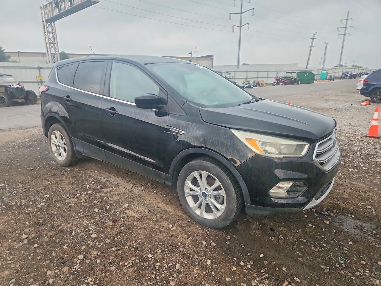 2017 FORD ESCAPE SE — снимка 4