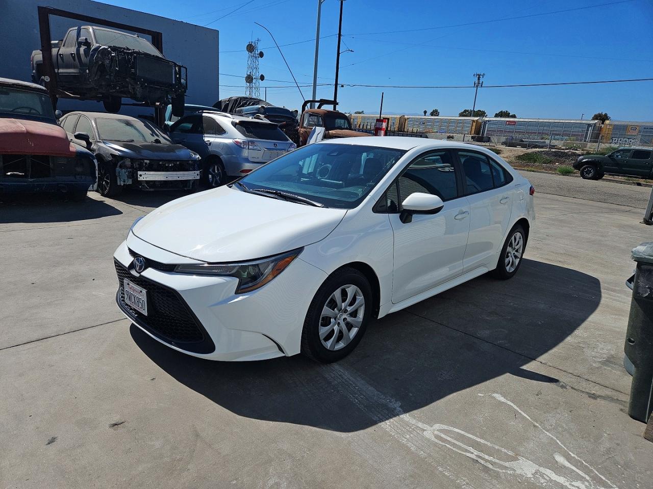 2021 TOYOTA COROLLA LE — снимка 2