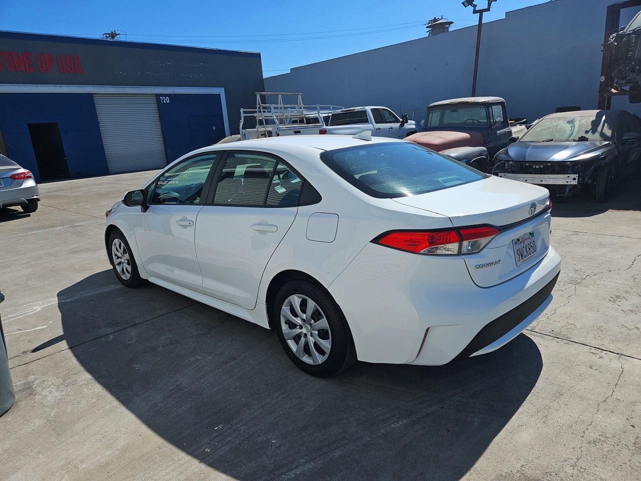 2021 TOYOTA COROLLA LE — снимка 3