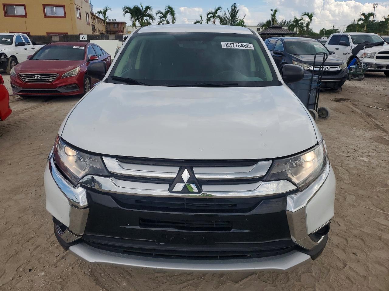 2017 MITSUBISHI OUTLANDER ES — снимка 5