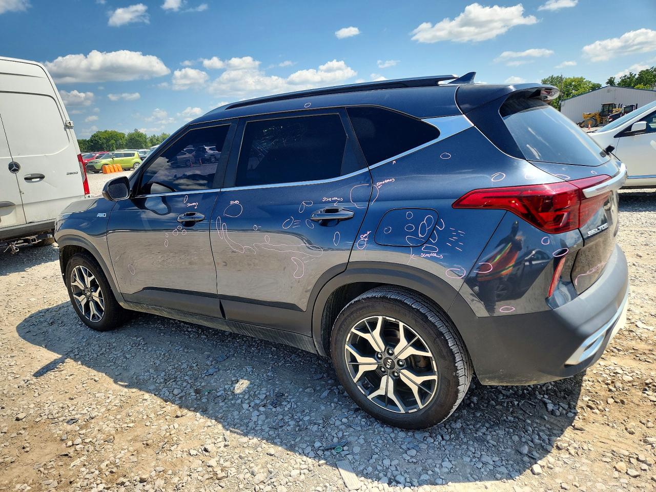 2021 KIA SELTOS EX — снимка 2