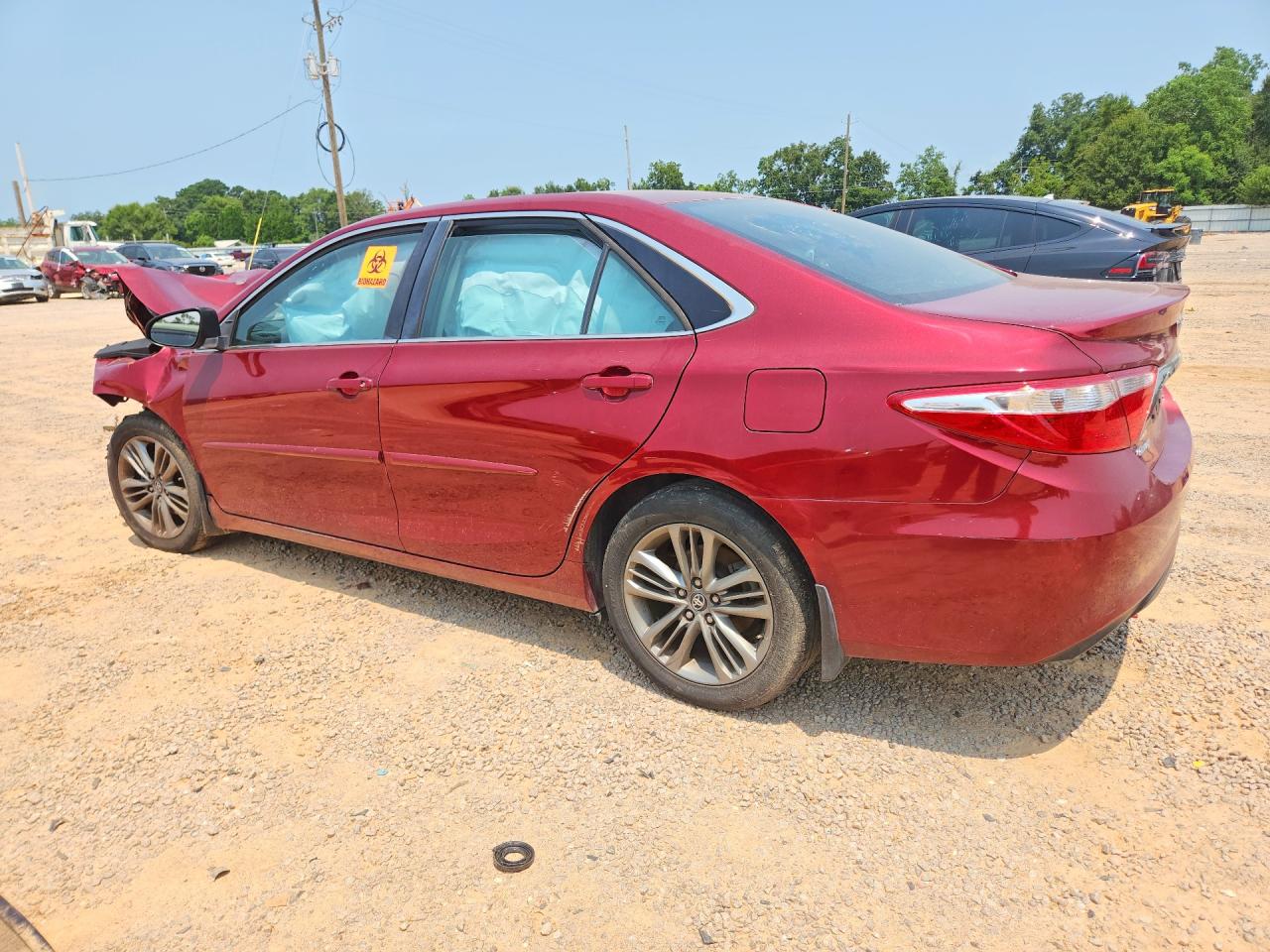 2017 TOYOTA CAMRY SE — снимка 2