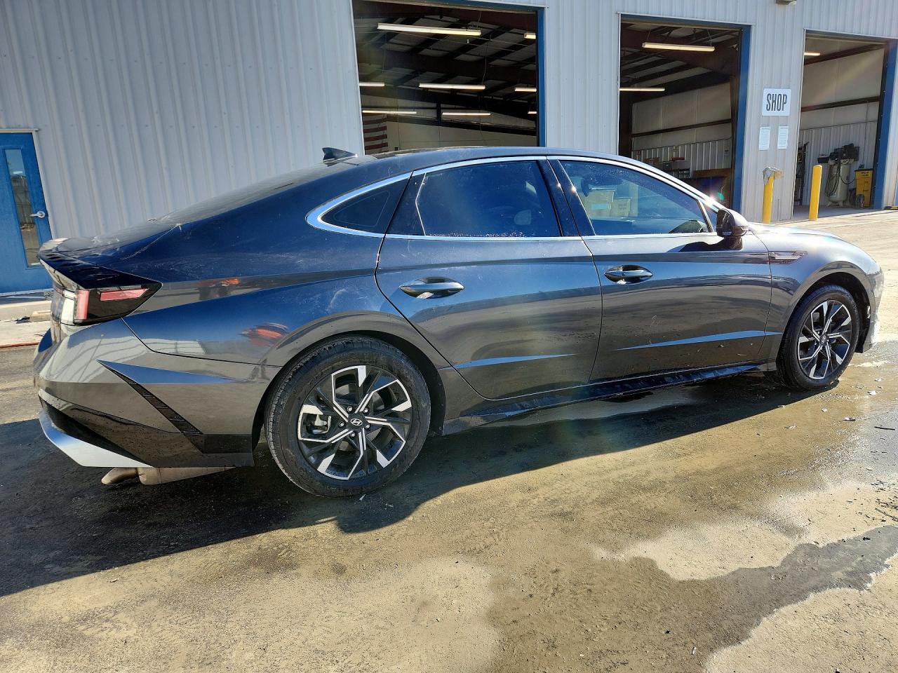 2025 HYUNDAI SONATA SEL — снимка 3