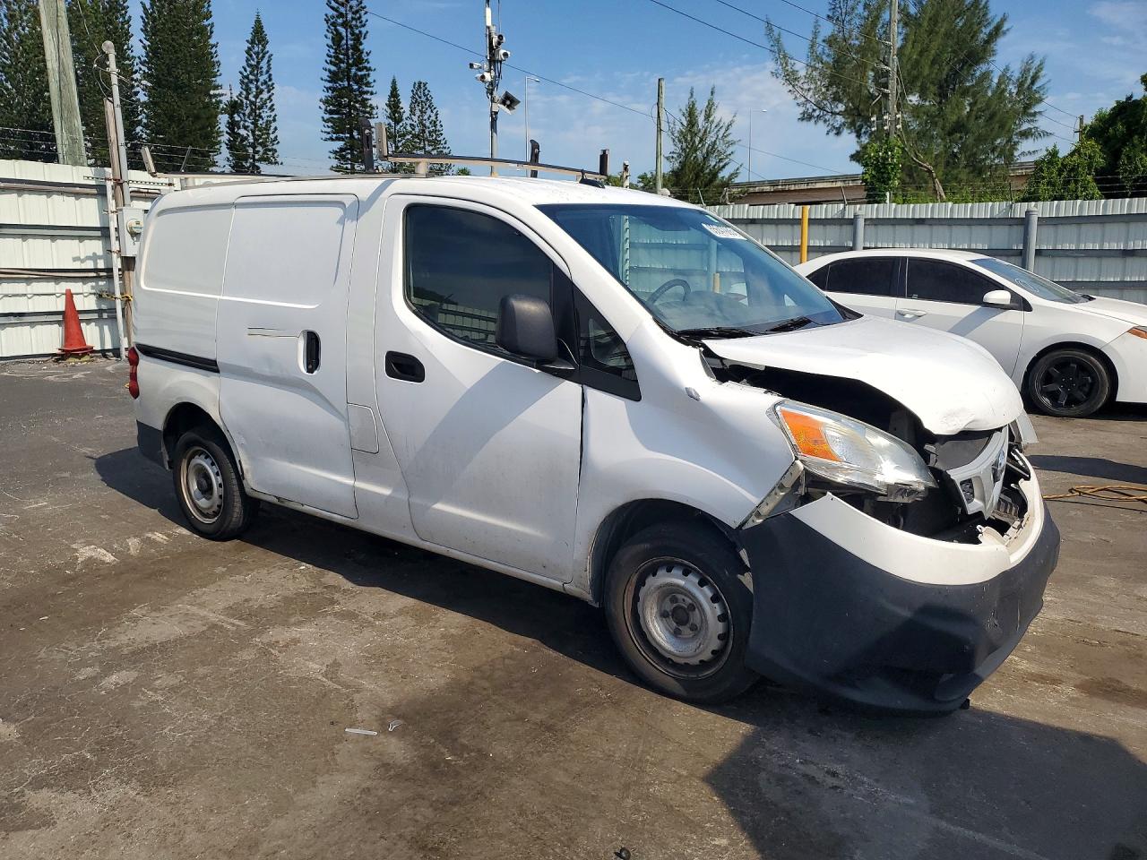 2015 NISSAN NV200 SV — снимка 4