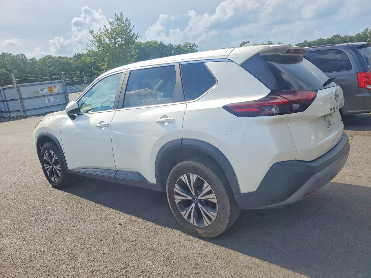 2023 NISSAN ROGUE SV — снимка 2