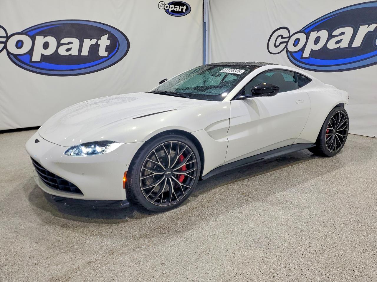 2022 ASTON MARTIN VANTAGE