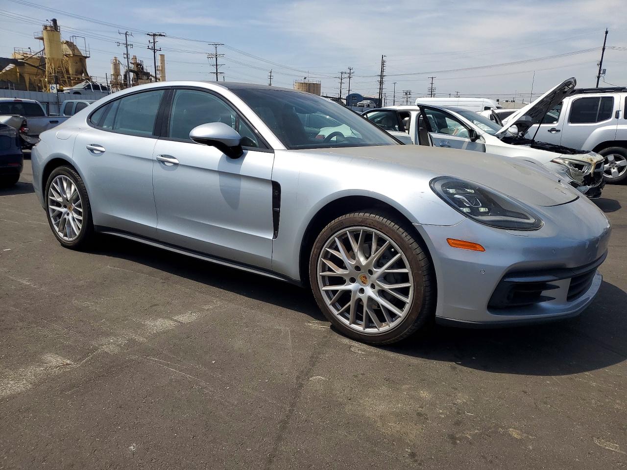 2017 PORSCHE PANAMERA 4S — снимка 4