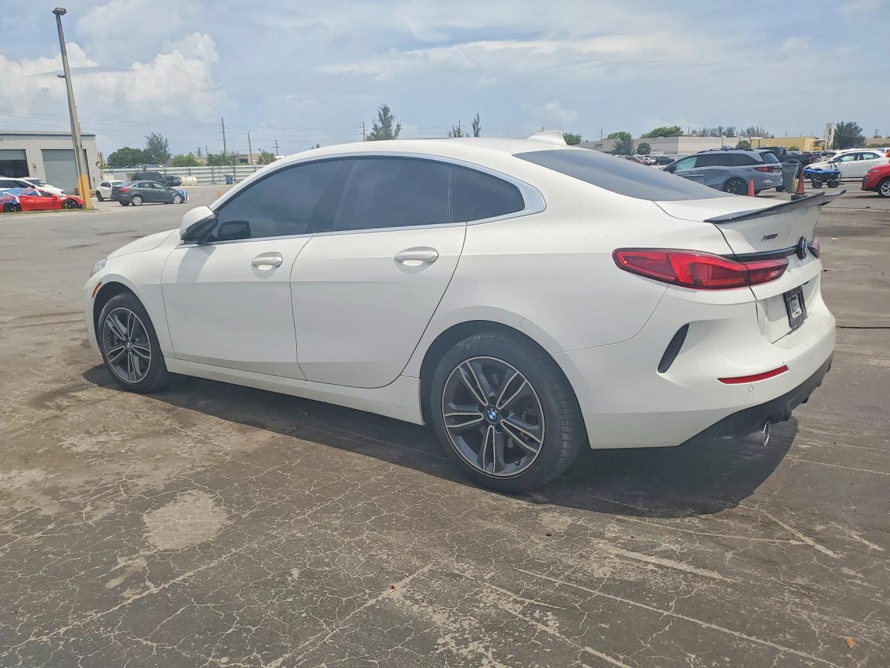 2024 BMW 228XI — снимка 2