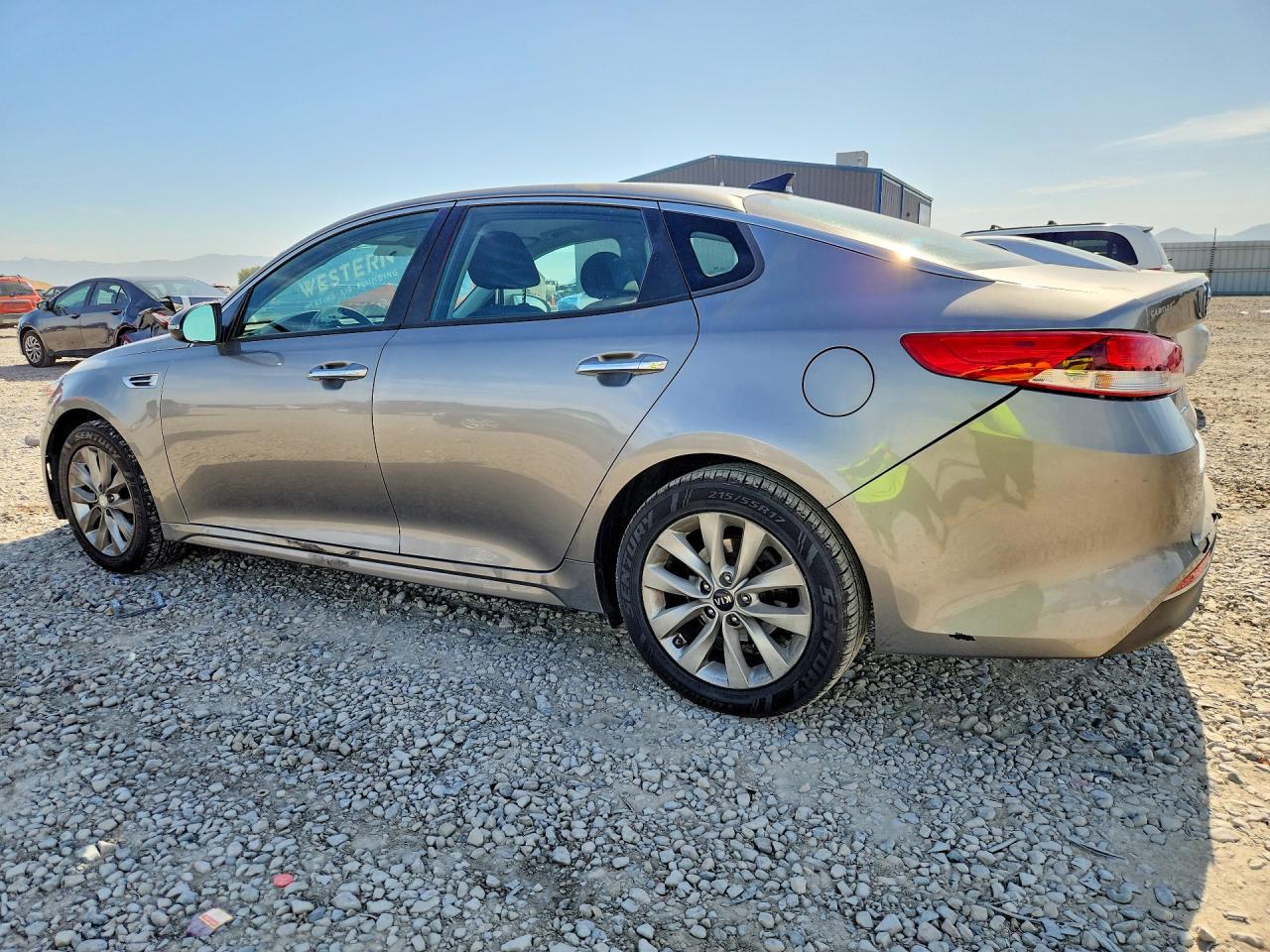 2017 KIA OPTIMA LX — снимка 2