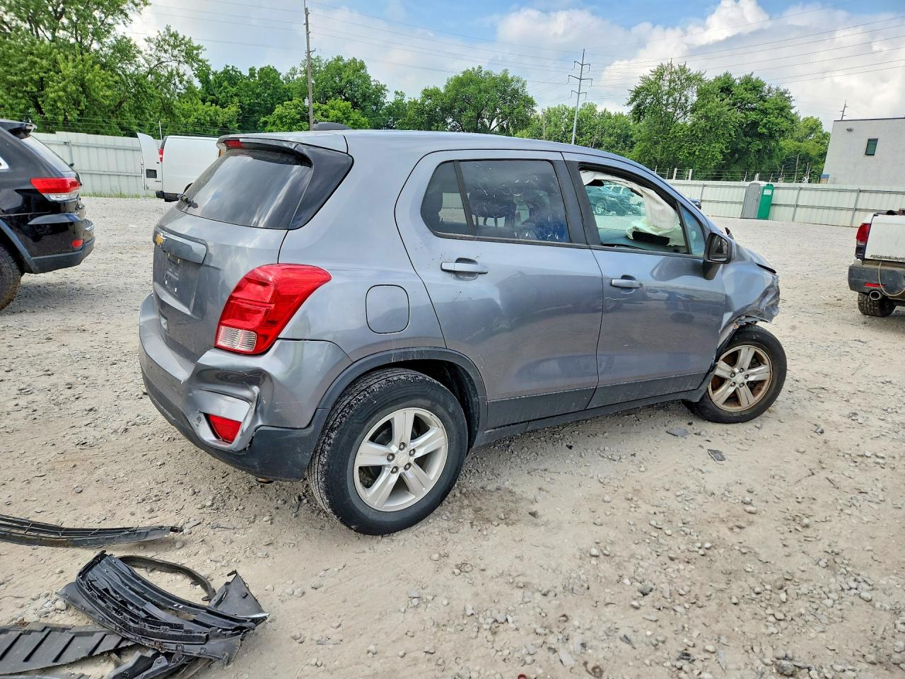 2020 CHEVROLET TRAX LS — снимка 3