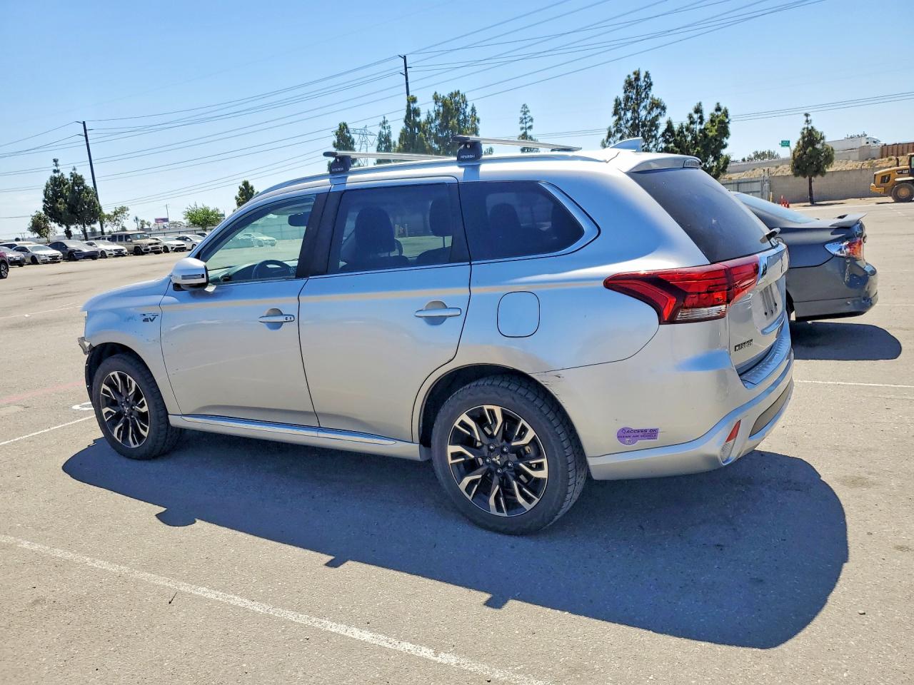 2018 MITSUBISHI OUTLANDER SE — снимка 2