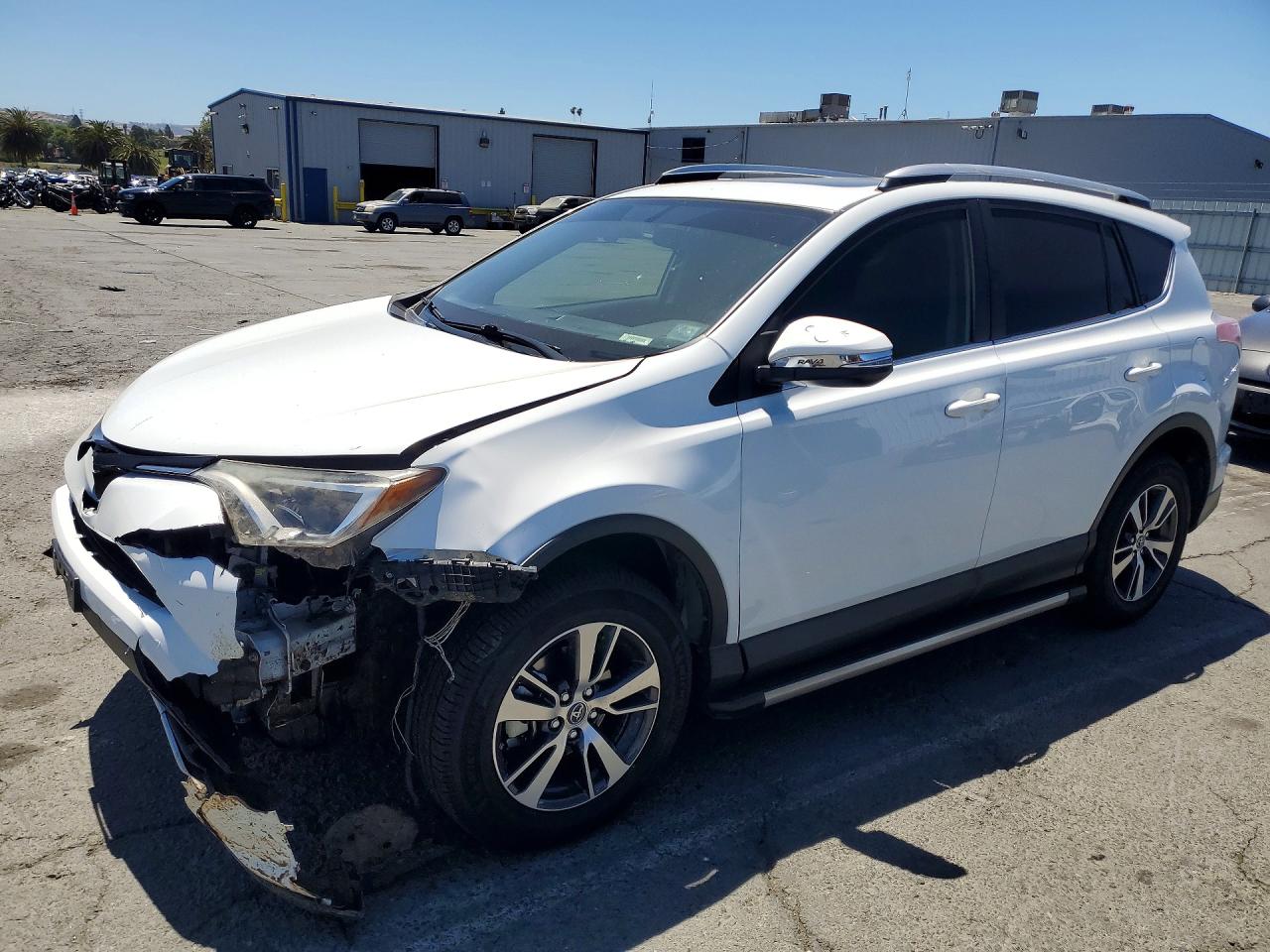 2016 TOYOTA RAV4 XLE