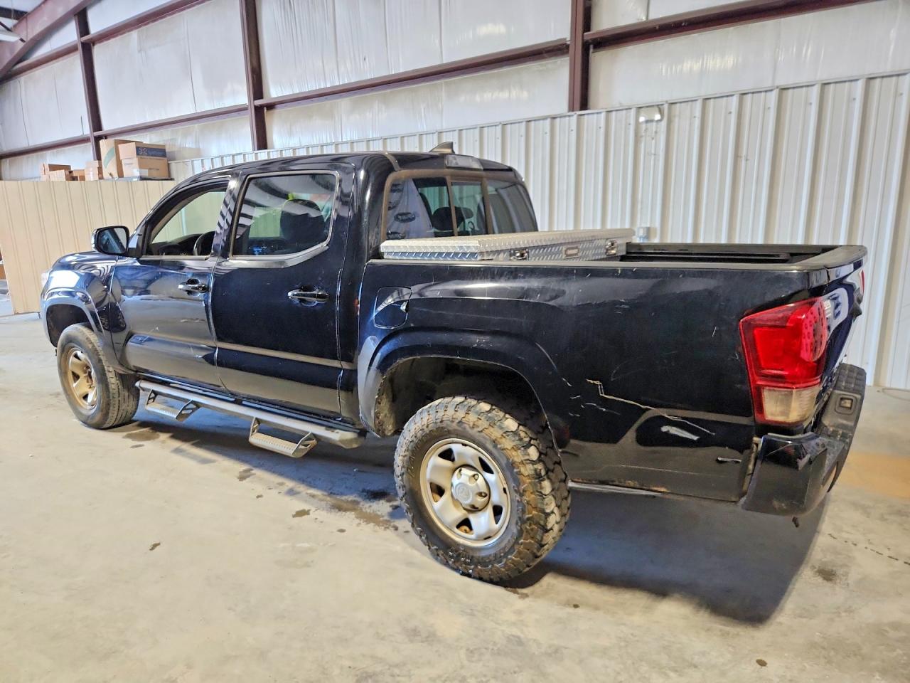 2018 TOYOTA TACOMA SR — снимка 2