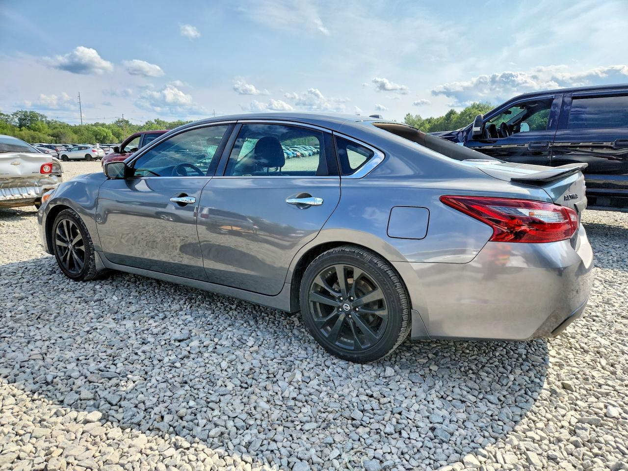 2018 NISSAN ALTIMA 2.5 SR — снимка 2