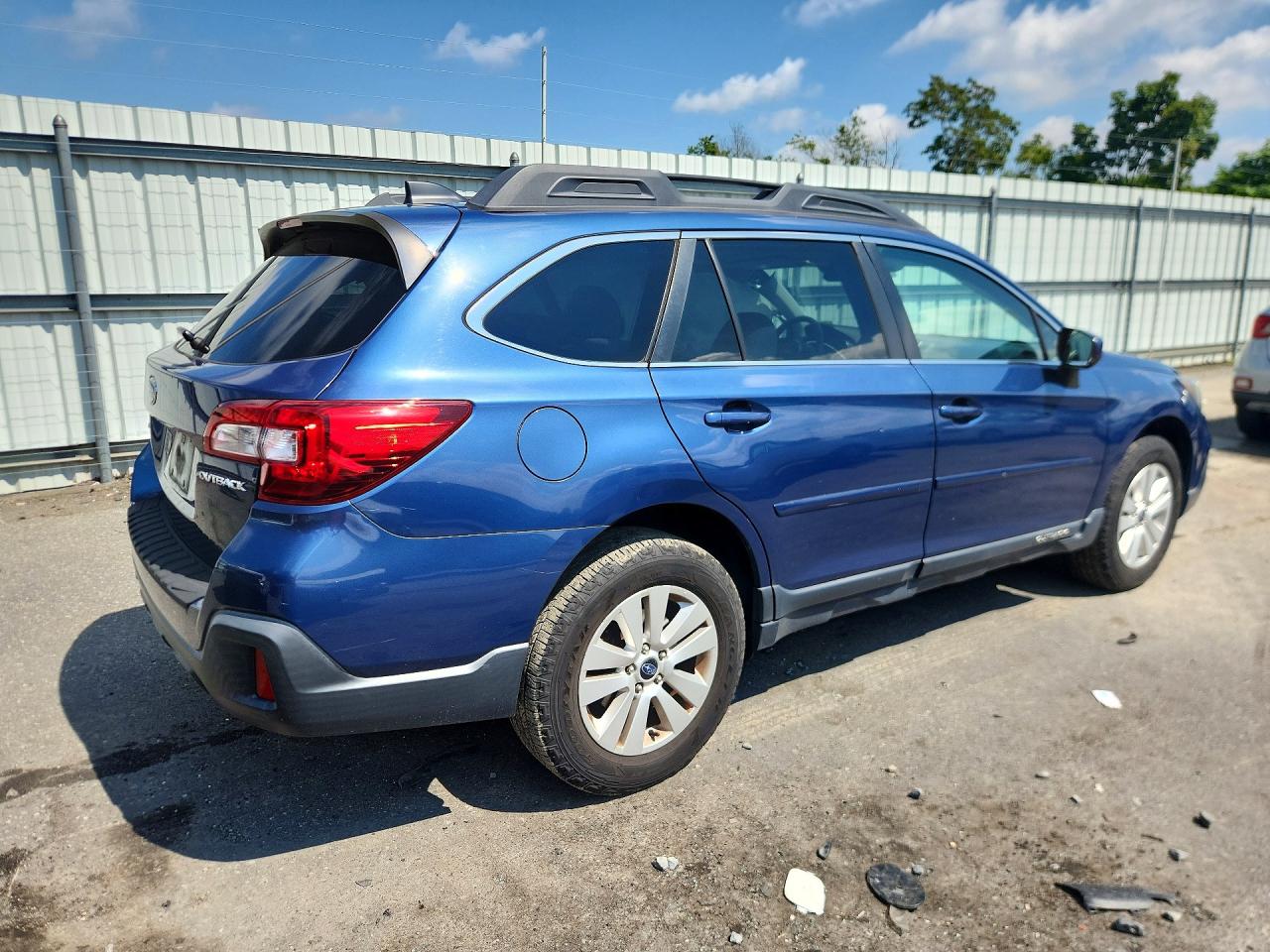 2019 SUBARU OUTBACK 2.5I PREMIUM — снимка 3