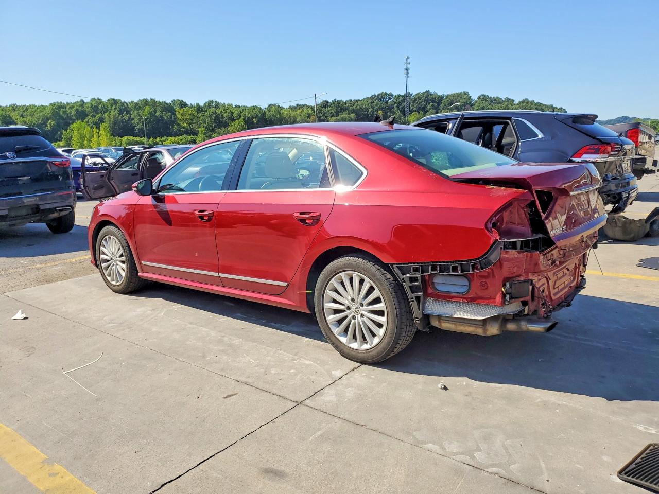 2016 VOLKSWAGEN PASSAT SE — снимка 2