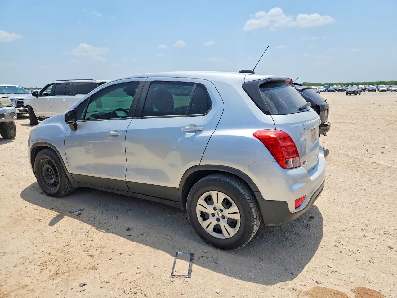 2018 CHEVROLET TRAX LS — снимка 2