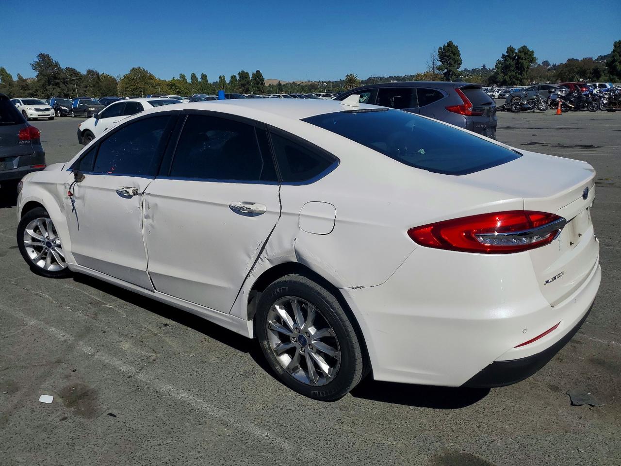 2020 FORD FUSION SE — снимка 2