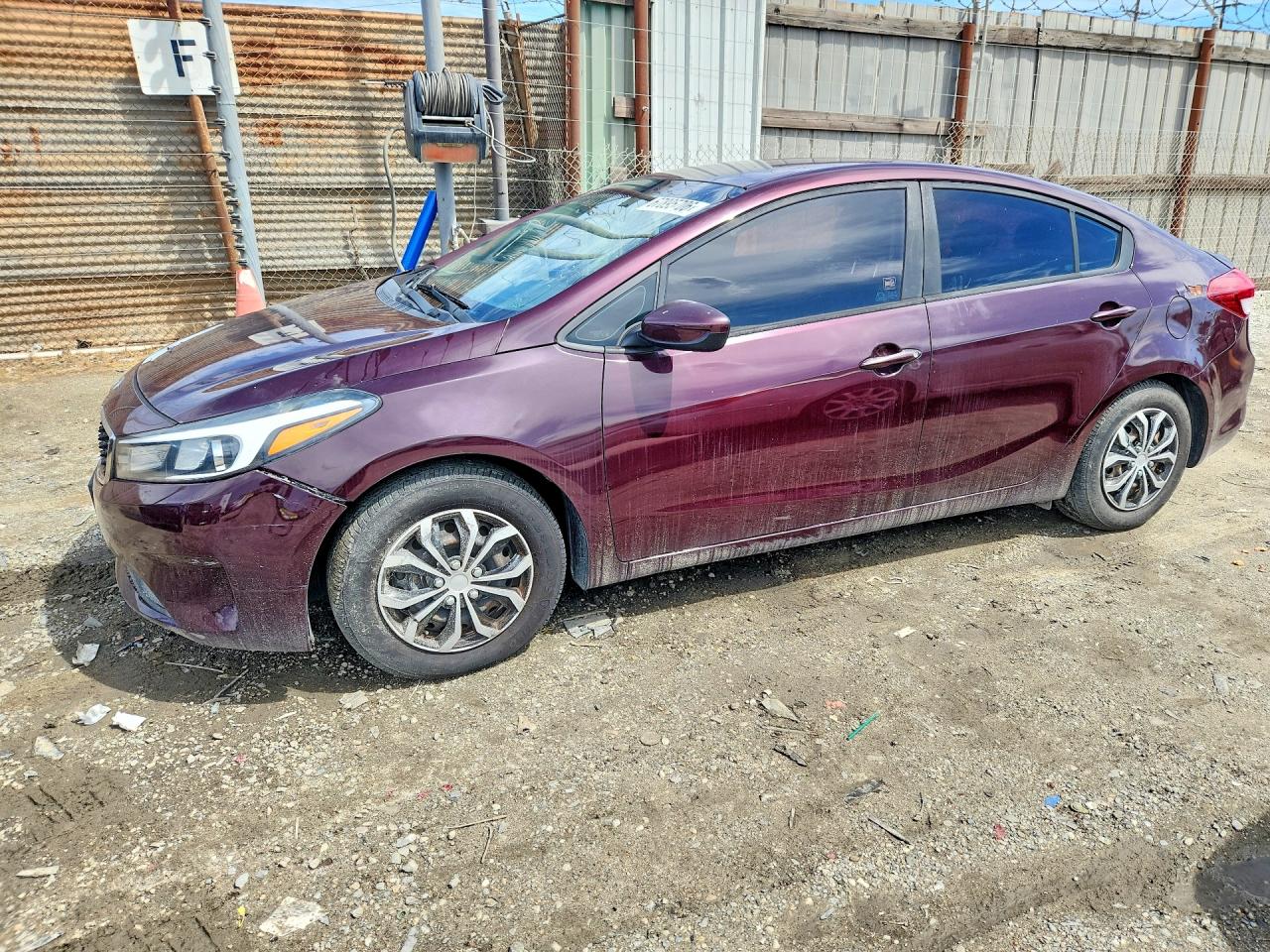 2017 KIA FORTE LX