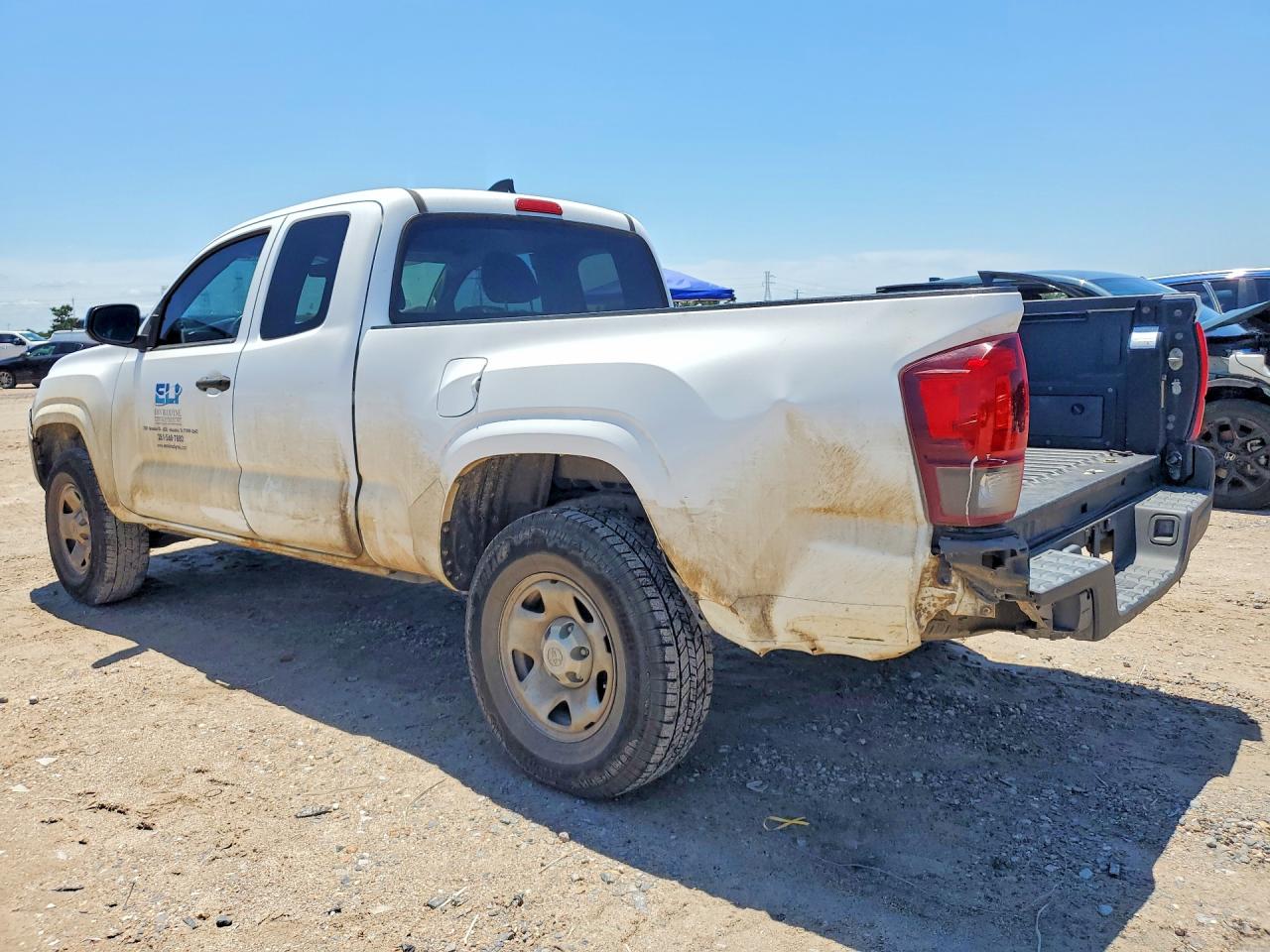 2020 TOYOTA TACOMA SR — снимка 2