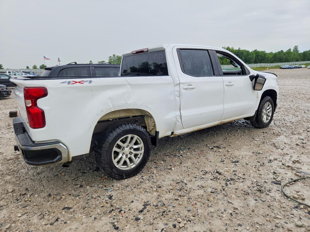 2019 CHEVROLET SILVERADO K1500 LT — снимка 3