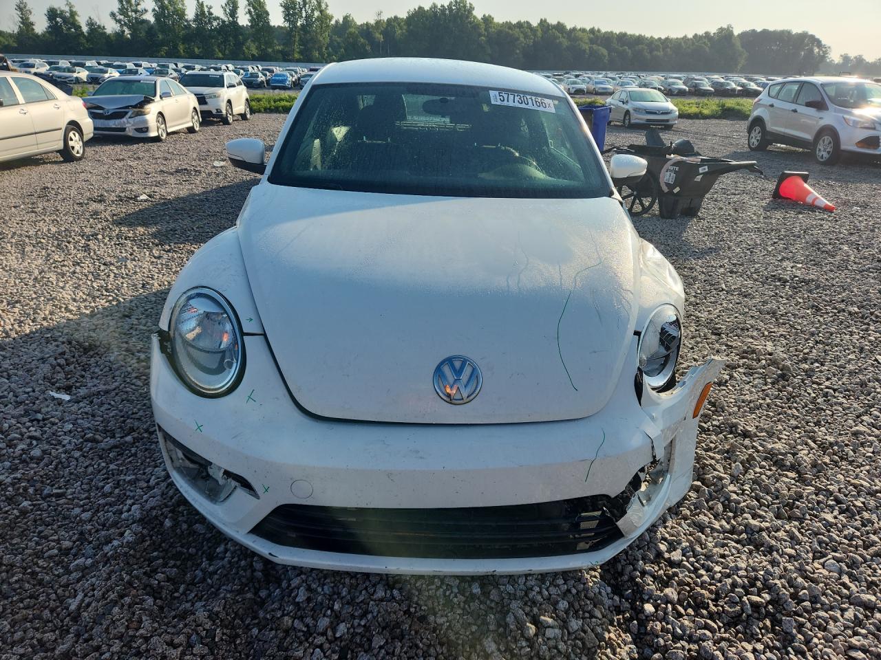 2019 VOLKSWAGEN BEETLE S — снимка 5