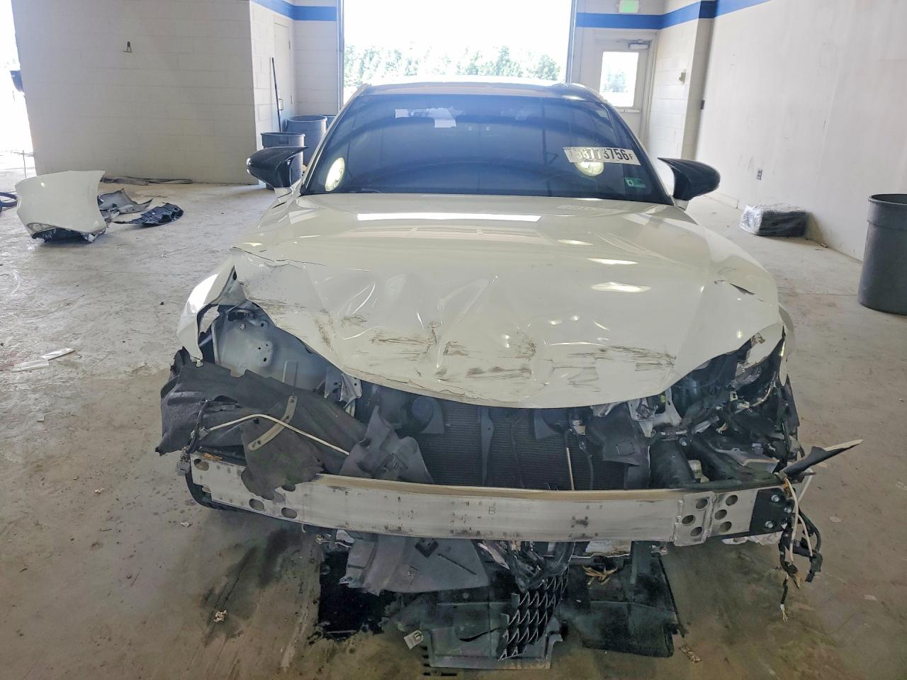 2017 LEXUS IS 200T — снимка 5