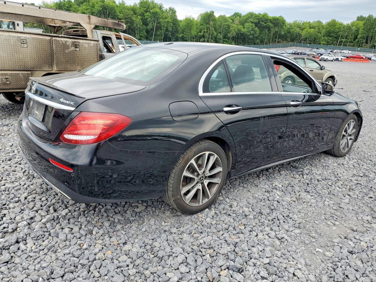 2018 MERCEDES-BENZ E 400 4MATIC — снимка 3