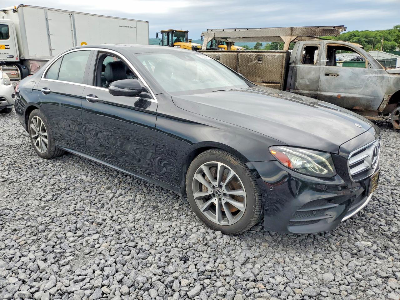 2018 MERCEDES-BENZ E 400 4MATIC — снимка 4
