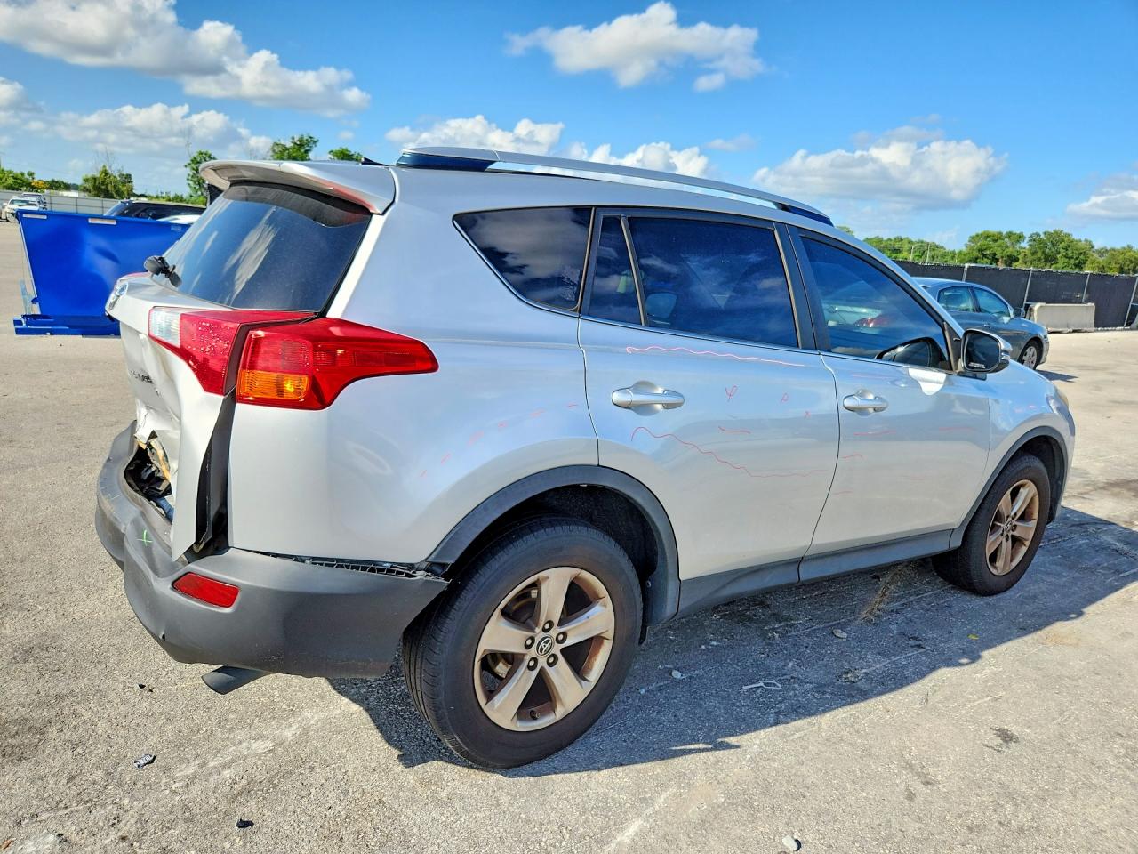 2015 TOYOTA RAV4 XLE — снимка 3