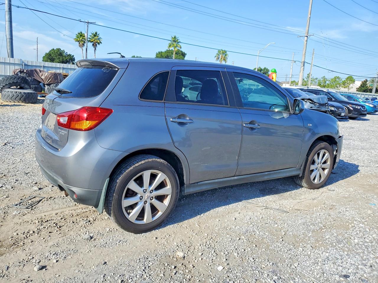 2015 MITSUBISHI OUTLANDER SPORT ES — снимка 3