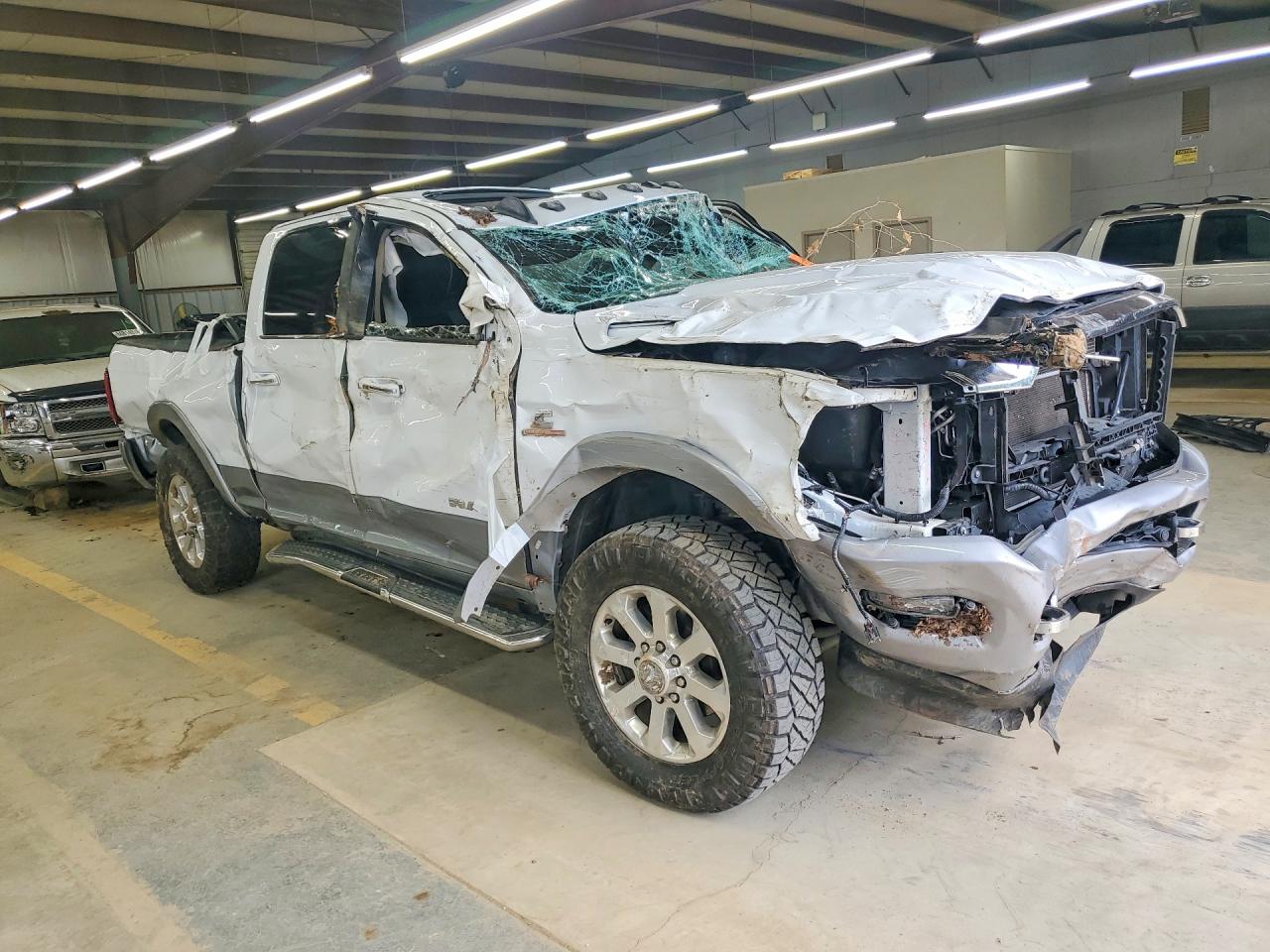 2021 RAM 2500 LARAMIE — снимка 4