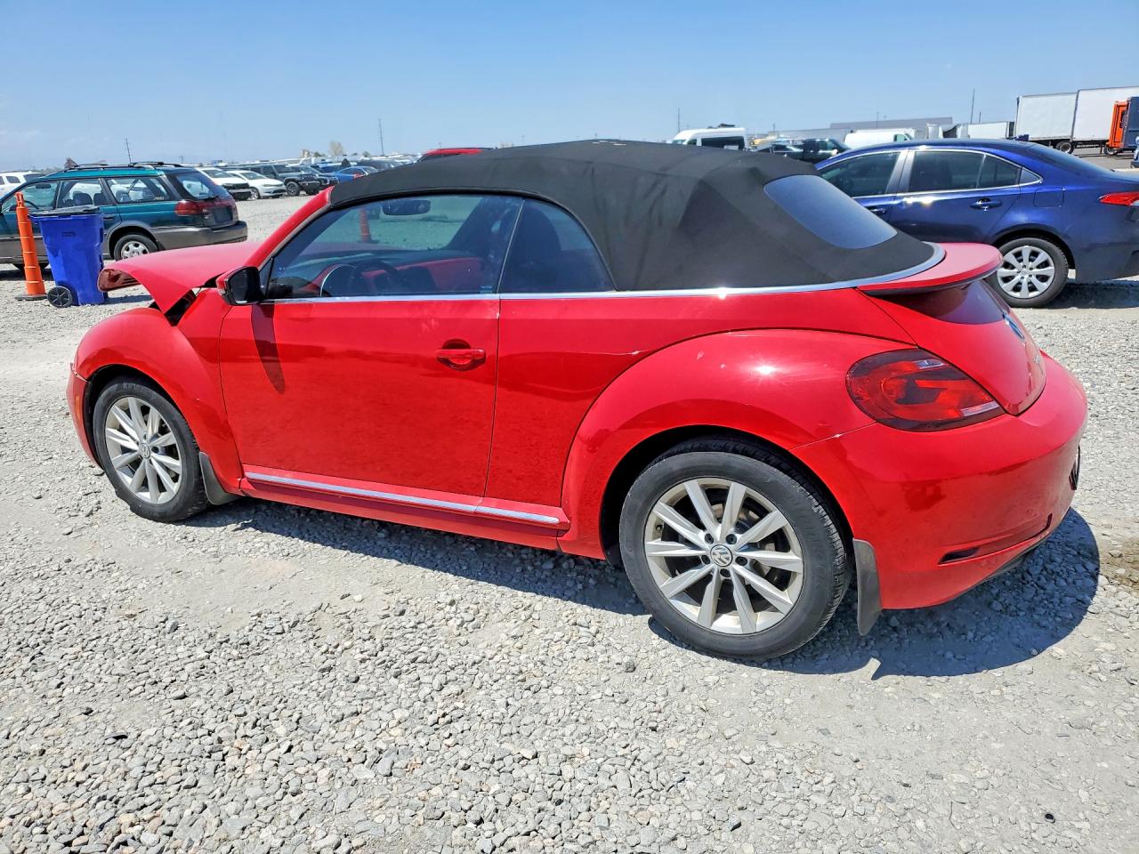 2018 VOLKSWAGEN BEETLE S — снимка 2