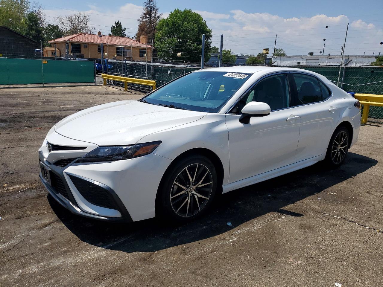 2021 TOYOTA CAMRY SE