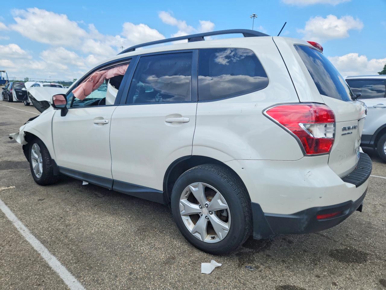 2015 SUBARU FORESTER 2.5I PREMIUM — снимка 2