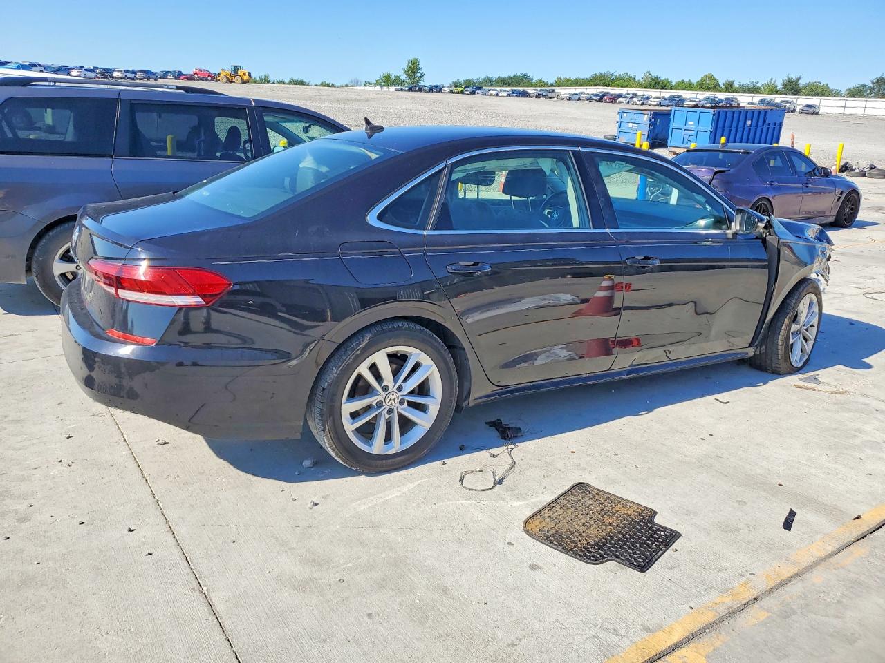 2020 VOLKSWAGEN PASSAT SE — снимка 3
