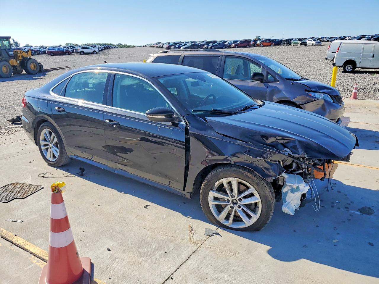 2020 VOLKSWAGEN PASSAT SE — снимка 4